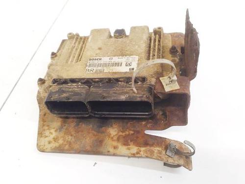 Used Engine control unit (ECU) OPEL ASTRA H (A04) 1.9 CDTI (L48) (120 hp) 32618316