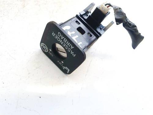 Used Switch Switch TOYOTA AVENSIS Saloon (_T27_) 2.0 D-4D (ADT270_, ADT270R) (126 hp) 32609139 32609139