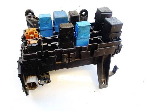 Used Fuse box Fuse box NISSAN PRIMERA (P11) 2.0 TD (90 hp) 32937373 32937373