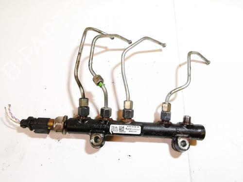 Used Injection rail Injection rail 35526163 35526163