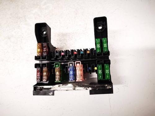 Used Fuse box Fuse box VOLVO V50 (545) 2.0 D (136 hp) 40286586 40286586