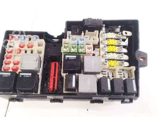 Used Fuse box PORSCHE CAYENNE (9PA) S 4.5 (340 hp) 32618783