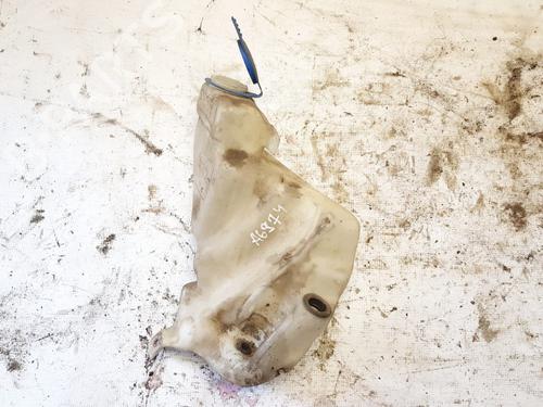 Used Windscreen washer tank Windscreen washer tank VW PASSAT B5 Variant (3B5) 1.6 (101 hp) 35531394 35531394