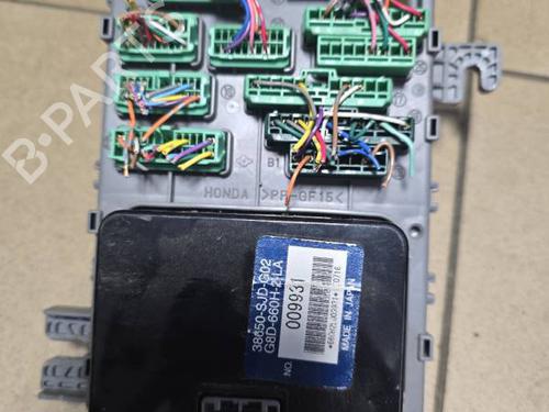 Fuse box HONDA FR-V (BE) 2.2 i CTDi (BE5) | BP32576894E1