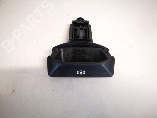 Used Hand brake Hand brake MERCEDES-BENZ E-CLASS (W212) E 250 CDI / BlueTEC 4-matic (212.082, 212.097) (204 hp) 35121968 35121968