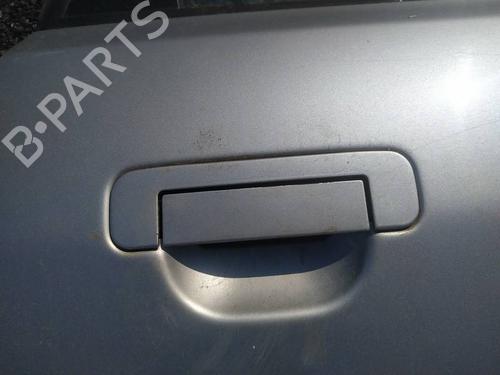 front-right-exterior-door-handle-audi-a4-b5-8d2-1994-1995-1996-1997-1998-1999-2000-2001-35104727 main image