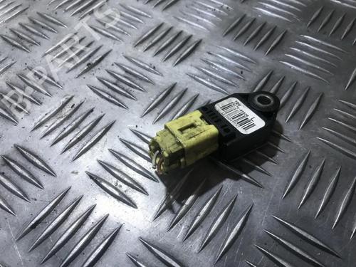 Used Electronic module Electronic module TOYOTA AVENSIS (_T25_) 2.0 D-4D (ADT250_, ADT250R) (126 hp) 33491637 33491637