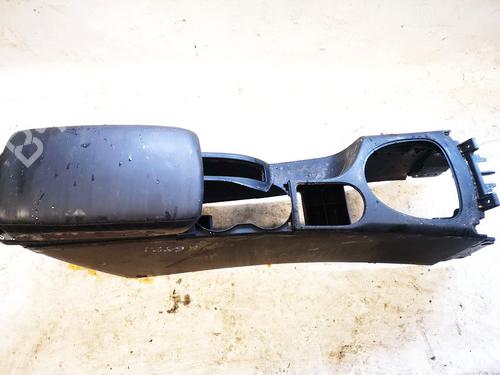 Used Armrest / Center console Armrest / Center console NISSAN QASHQAI I (J10, NJ10) 1.5 dCi (106 hp) 35545601 35545601