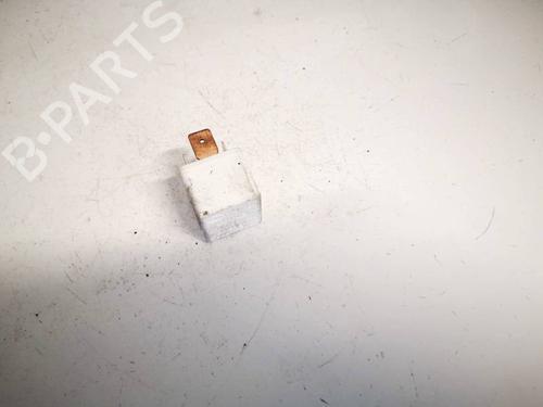 Used Electronic sensor Electronic sensor SAAB 9-5 (YS3E) 2.0 t (150 hp) 32617357 32617357
