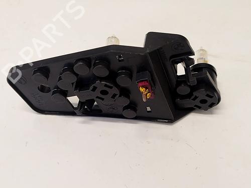 Used Lamp holder Lamp holder 39181538 39181538