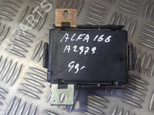 Used Electronic module Electronic module ALFA ROMEO 166 (936_) 2.0 T.Spark (936A3A__) (155 hp) 33495011 33495011