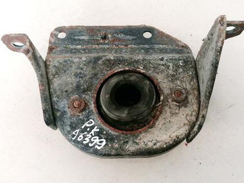 Used Engine mount Engine mount PEUGEOT 406 (8B) 1.9 D (75 hp) 33073693 33073693