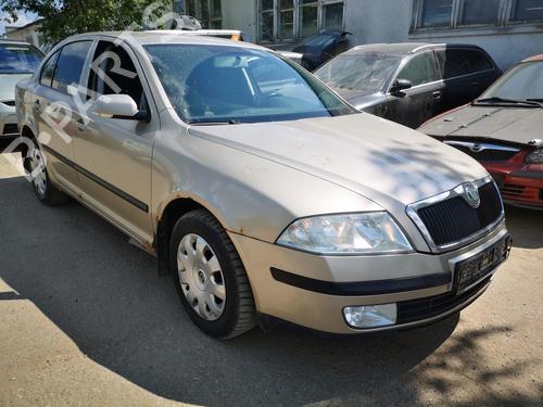 Brugte SKODA OCTAVIA II (1Z3) 2.0 FSI (150 hp) 4471506