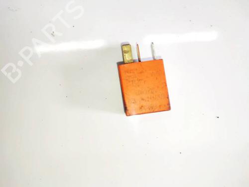 Used Electronic sensor Electronic sensor TOYOTA AVENSIS (_T25_) 2.0 D-4D (ADT250_, ADT250R) (126 hp) 32575357 32575357