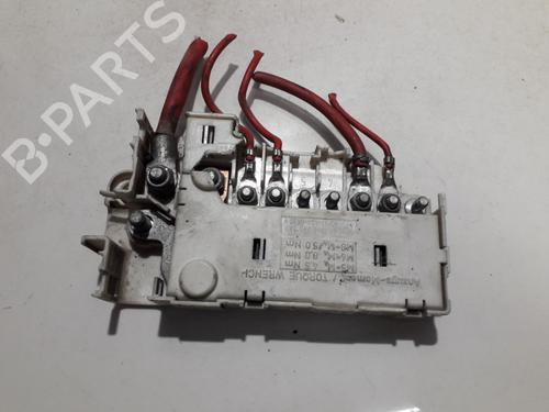 Used Fuse box Fuse box BMW 5 (E39) 525 tds (143 hp) 33511520 33511520