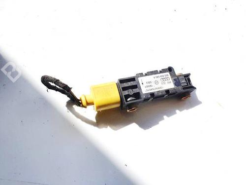 BP32579855M83 main image