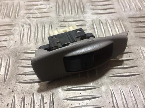 Used Switch Switch MAZDA PREMACY (CP) 2.0 TD (101 hp) 33495612 33495612
