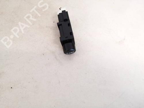 Used Switch Switch MITSUBISHI OUTLANDER II (CW_W) 2.0 DI-D (CW8W) (140 hp) 35305781 35305781