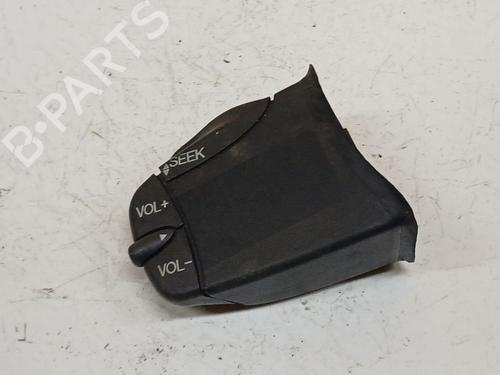 Used Steering wheel controls Steering wheel controls FORD FUSION (JU_) 1.6 (100 hp) 40243572 40243572