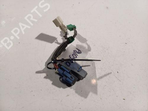 Used Fuse box Fuse box HONDA CIVIC VIII Hatchback (FN, FK) 1.8 (FN1, FK2) (140 hp) 32563533 32563533