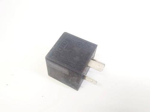 Electronic sensor AUDI 100 C4 Avant (4A5) 2.5 TDI | BP32614048M84 - Image 2