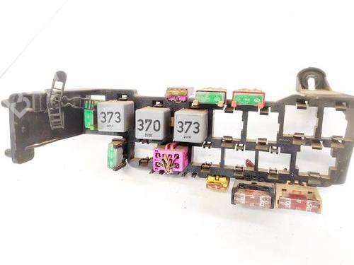 Used Fuse box Fuse box AUDI A6 C5 (4B2, 4B4) 1.9 TDI (110 hp) 32966125 32966125