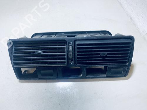 Used Air vent Air vent VW GOLF IV (1J1) 1.6 (100 hp) 33082518 33082518