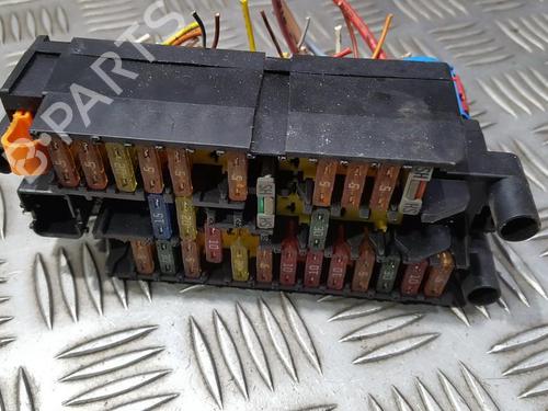 Used Fuse box Fuse box CITROËN XSARA (N1) 1.9 D (70 hp) 33497280 33497280