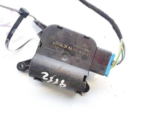 Used Electronic module Electronic module VW GOLF VI (5K1) 1.6 TDI (105 hp) 32946418 32946418