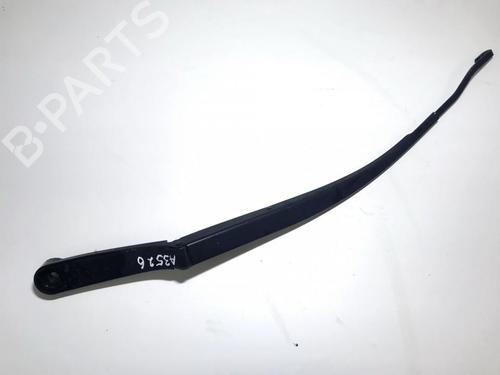 front-windshield-wiper-arm-kia-ceed-hatchback-ed-2006-2007-2008-2009-2010-2011-2012-33504686 main image