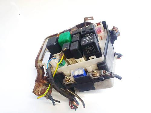 Used Fuse box Fuse box MAZDA PREMACY (CP) 2.0 TD (101 hp) 32935371 32935371