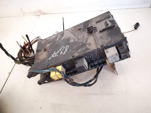 Used Fuse box Fuse box MERCEDES-BENZ C-CLASS (W203) C 180 (203.035) (129 hp) 32932892 32932892