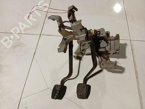 Used Pedal Pedal 34916556 34916556