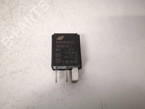 Electronic sensor VW TOURAN (1T1, 1T2) 1.9 TDI | BP36588409M84 - Image 2