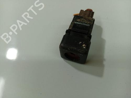 switch-peugeot-206-sw-2ek-2002-32537350 main image