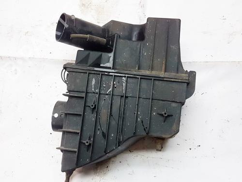 Used Air filter box Air filter box FORD TRANSIT Van (FA_ _) 2.0 DI (FAE_, FAF_, FAG_) (86 hp) 35875370 35875370