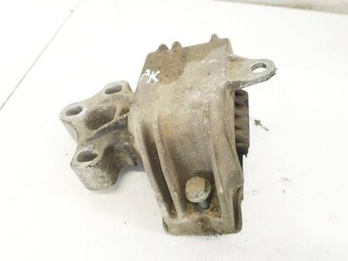 Used Engine mount Engine mount VW GOLF IV (1J1) 1.9 TDI (115 hp) 32594546 32594546