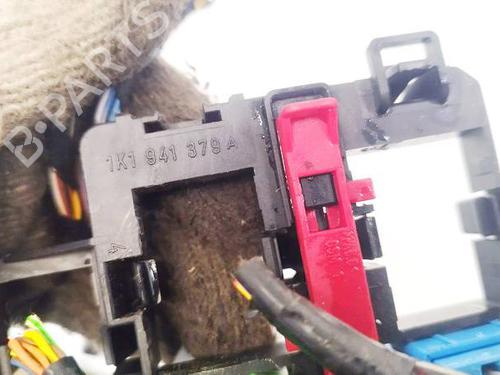 Fuse box VW GOLF V (1K1) 1.6 | BP32587330E1 