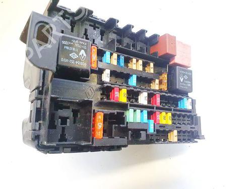 Used Fuse box Fuse box RENAULT LAGUNA III (BT0/1) 2.0 dCi (BT07, BT0J, BT14, BT1A, BT1S) (131 hp) 32624128 32624128