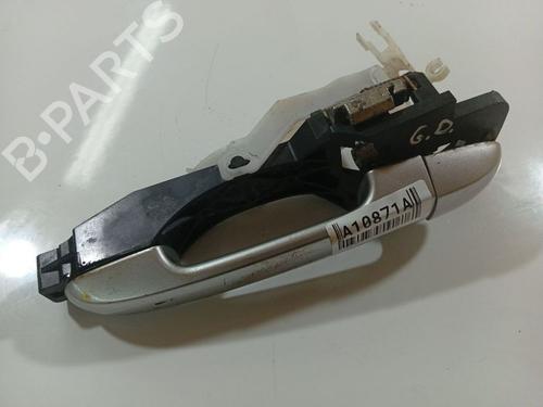 front-right-exterior-door-handle-kia-ceed-hatchback-ed-2006-2007-2008-2009-2010-2011-2012-34905588 main image