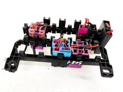 Fuse box AUDI A6 C6 (4F2) 3.0 TDI quattro | BP32942480E1 - Image 2