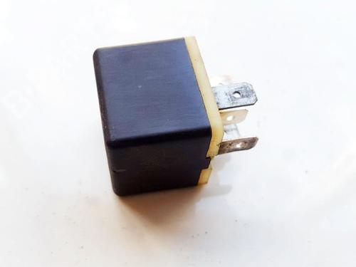 Used Electronic sensor Electronic sensor CHRYSLER VOYAGER / GRAND VOYAGER III (GS_, NS_) 2.0 i (133 hp) 33520541 33520541