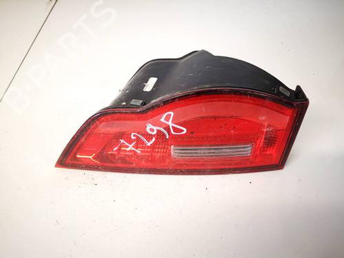 left-tailgate-light-jaguar-f-pace-x761-2015-35282434 main image