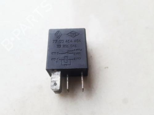 other-renault-laguna-ii-bg01_-2001-2002-2003-2004-2005-2006-2007-33098794 main image