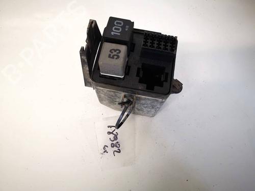 fuse-box-audi-a3-8l1-1996-1997-1998-1999-2000-2001-2002-2003-2004-2005-2006-32939108 main image