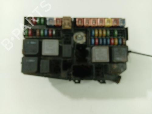 fuse-box-jaguar-x-type-i-x400-2001-2002-2003-2004-2005-2006-2007-2008-2009-32532785 main image