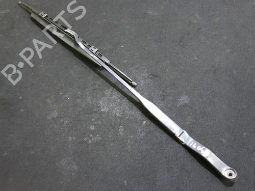 Used Front windshield wiper arm Front windshield wiper arm 33486863 33486863