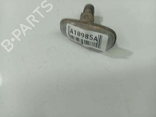 Used Right side indicator Right side indicator OPEL ZAFIRA A MPV (T98) 2.0 DI 16V (F75) (82 hp) 34817287 34817287