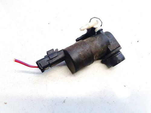 Used Washer pump Washer pump VW PASSAT B7 (362) 1.6 TDI (105 hp) 34884938 34884938
