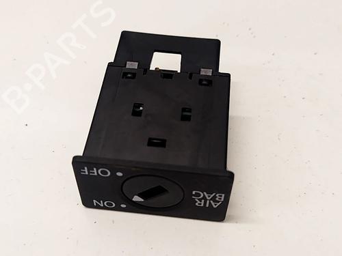 Used Switch Switch 37654346 37654346